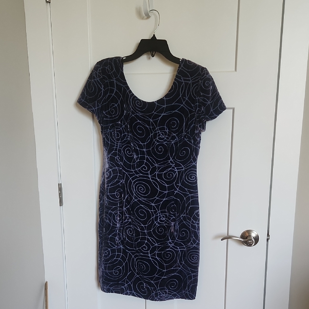 Liz Clairborn Silk/Rayon Velvet Blue Sheath Mini Dress with Scoop Neck Size 8